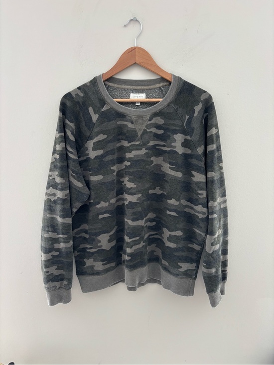 Lucky Brand Tops - Lucky Brand Camo Crewneck Sweatshirt | Women's XL | Gray Green | Cozy Fleece